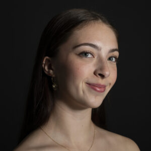 Savannah Redman headshot