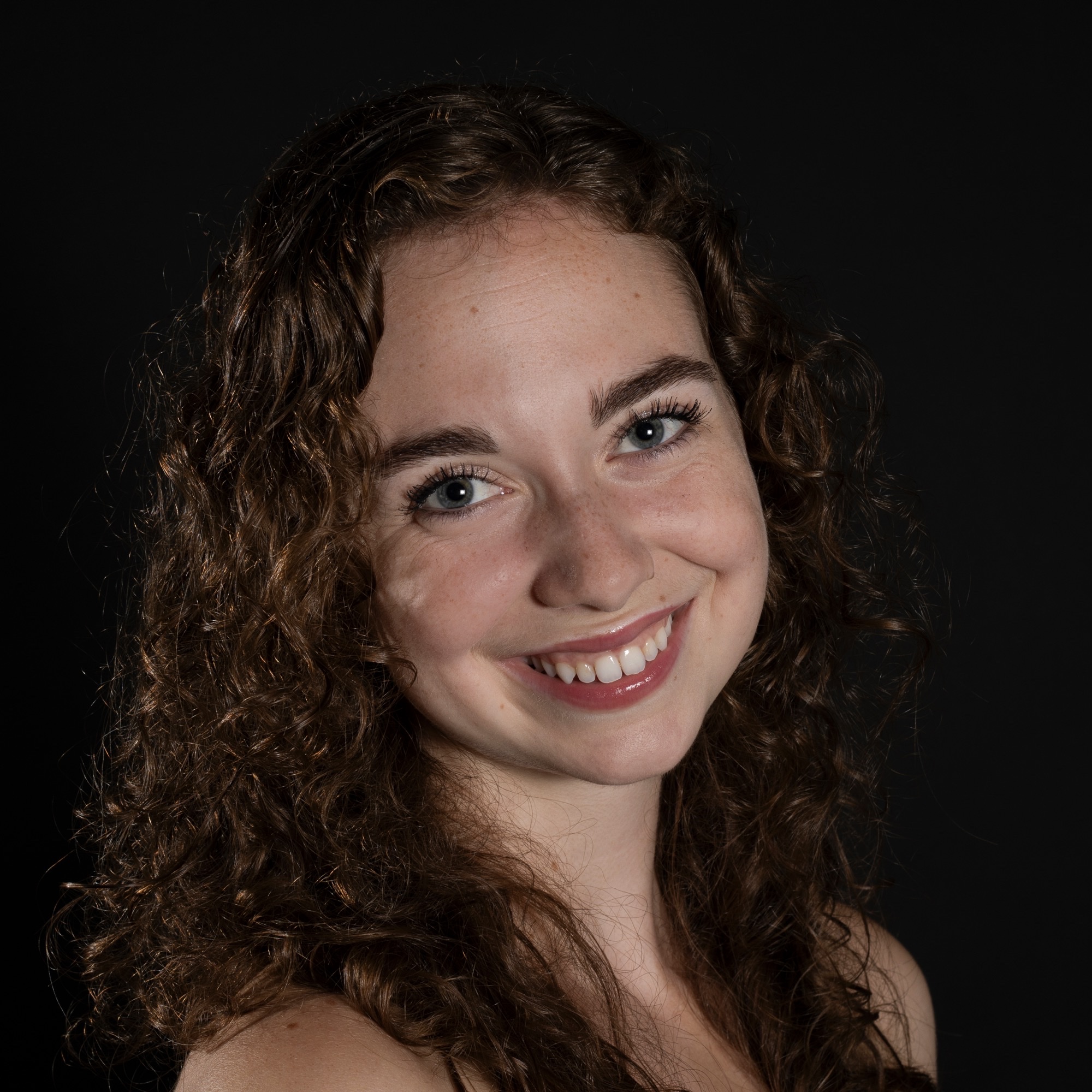 Abigail Brent headshot