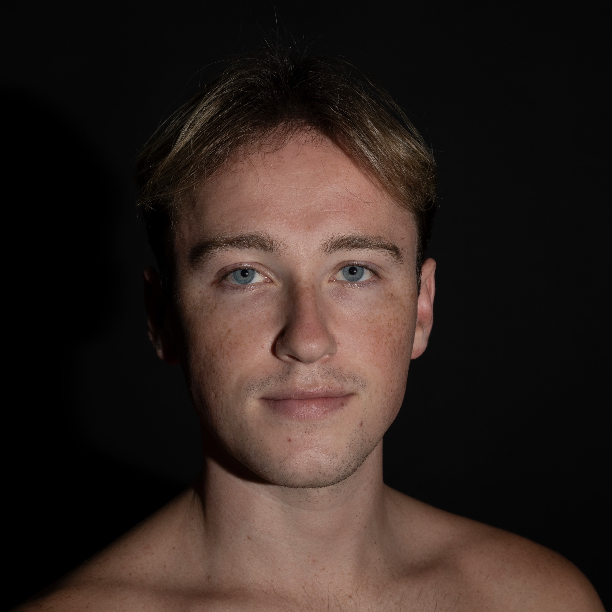 Garrett Wooten headshot